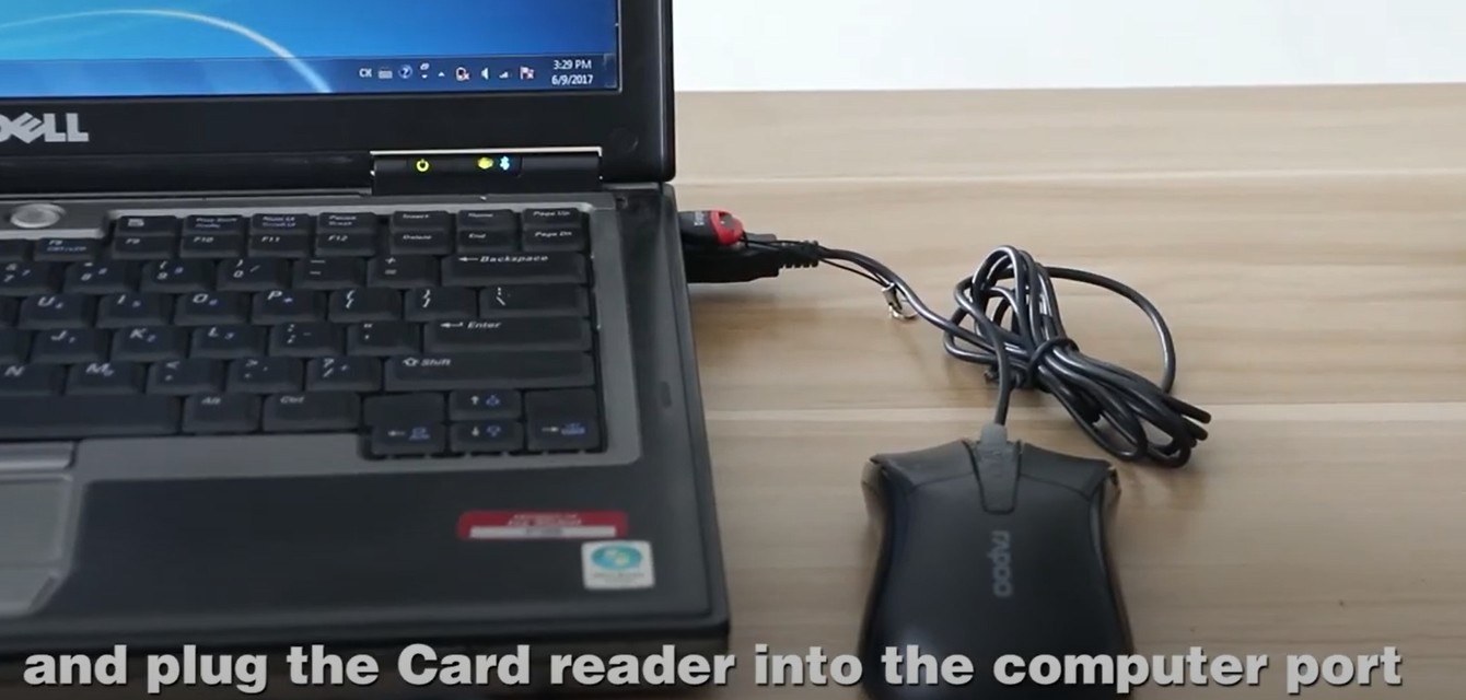 Plug the Card into the computer port